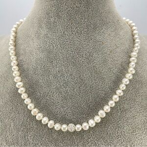 Elegant Fresh Water Pearl Necklace with Silver Accent 925 Sterling Clasp